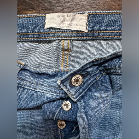 Free People We The Free Button Fly Distressed Jeans Pants  size 27 - Picture 3 of 7